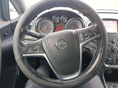 Usata Opel Astra Sport 125 CV (91 kW) 2011 Berlina