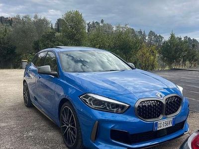 Usata BMW M135 Comfort Edition 306 CV (225 kW) 2021 Blu/azzurro Utilitaria