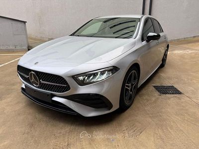 Argento Usata 2023 Mercedes A180 AMG Line Premium Berlina | 30.990 € (Buon prezzo)