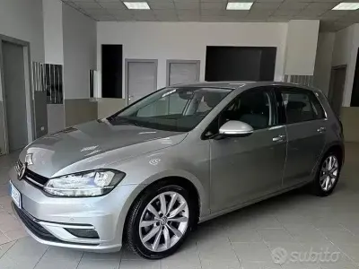 Usata VW Golf VII Executive 116 CV (85 kW) 2018 Grigio Berlina