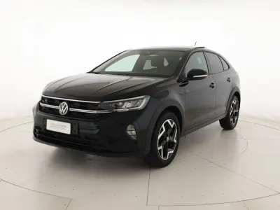 Usata VW Taigo R-line 116 CV (85 kW) 2025 Deep black perlato SUV