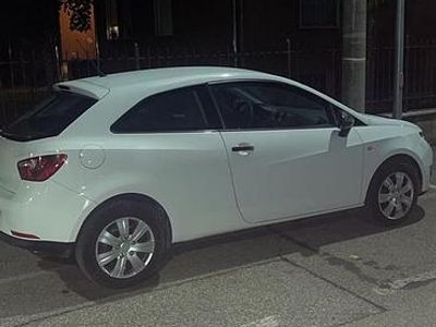 Usata Seat Ibiza 75 CV (55 kW) 2011 Bianco Coupé