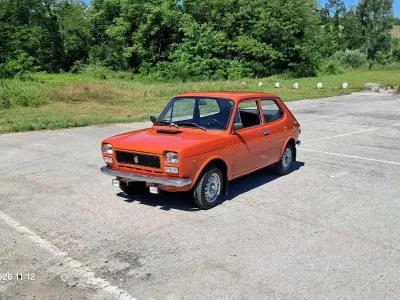 Usata Fiat 127 48 CV (35 kW) 1971 Rosso Utilitaria