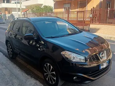 Usata Nissan Qashqai Acenta 131 CV (96 kW) 2012 Nero SUV