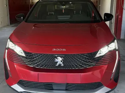 Usata Peugeot 3008 GT 131 CV (96 kW) 2023 Rosso SUV