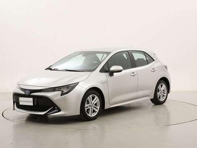 Begagnad Toyota Corolla Hybrid Business Edition 122 HK (89 kW) 2020 Silver Sedan
