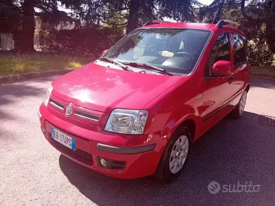 Usata Fiat Panda 60 CV (44 kW) 2010 Rosso Utilitaria