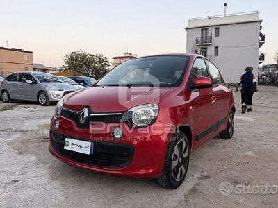 Usata Renault Twingo SE 70 CV (51 kW) 2015 Rosso Utilitaria