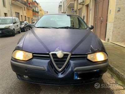 Usata Alfa Romeo 156 Distinctive 2000 Blu Berlina