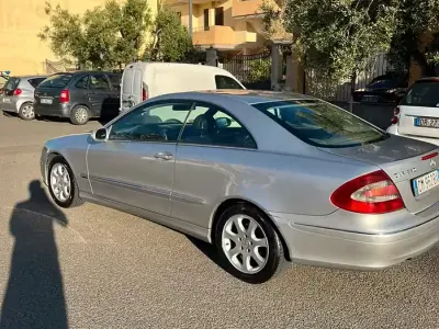 Usata Mercedes CLK270 170 CV (125 kW) 2004 Grigio Coupé