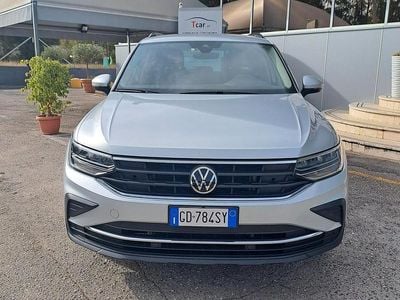Grigio Usata 2020 VW Tiguan Life SUV | 20.900 € (Ottimo prezzo)