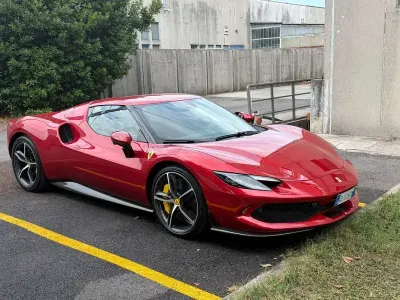 Usata Ferrari 296
