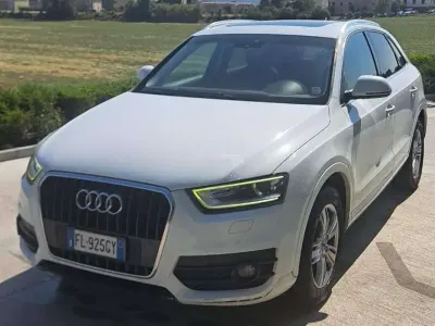 Usata Audi Q3 Advanced Plus 140 CV (102 kW) 2012 Bianco SUV