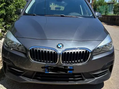 Usata BMW 216 Active Tourer 116 CV (85 kW) 2019 Grigio Monovolume