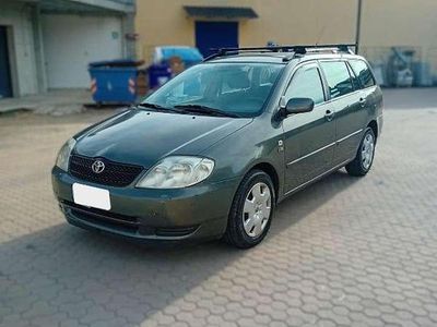 Usata Toyota Corolla 90 CV (66 kW) 2004 Marrone Station wagon