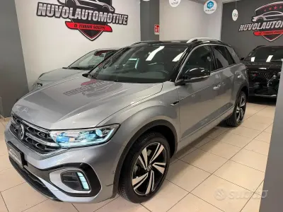 Usata VW T-Roc R-line 150 CV (110 kW) 2024 Grigio SUV
