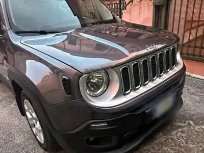 Usata Jeep Renegade 120 CV (88 kW) 2017 Grigio SUV