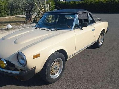 Usata Fiat 124 Spider 102 CV (75 kW) 1980 Cabrio