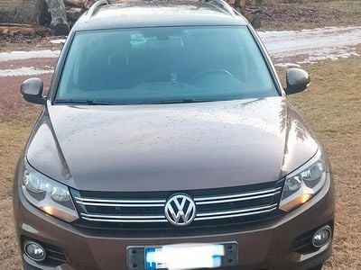Usata VW Tiguan 140 CV (102 kW) 2012 Marrone SUV