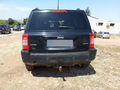 Usata Jeep Patriot Limited 140 CV (102 kW) 2007 Nero SUV
