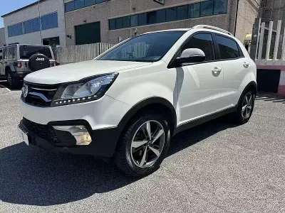 Usata SsangYong Korando Limited 148 CV (108 kW) 2018 Bianco SUV