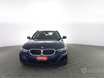 Usata BMW 320 Efficient Dynamics 190 CV (139 kW) 2023 Phytonic blue Station wagon