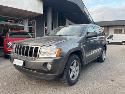Usata Jeep Grand Cherokee Limited 218 CV (160 kW) 2007 Grigio SUV