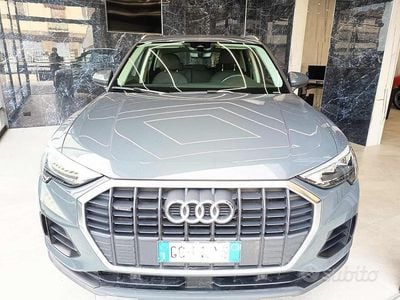 Usata Audi Q3 Business 150 CV (110 kW) 2020 Grigio scuro SUV