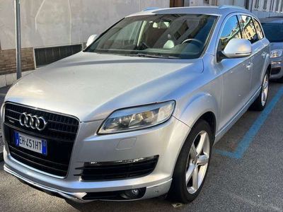 usata Audi Q7 4.2 V8 quattro tiptronic