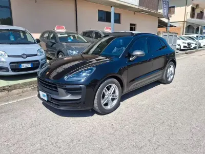 Gebraucht Porsche Macan Sport 265 PS (194 kW) 2022 Schwarz SUV