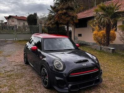 Usata Mini Cooper 231 CV (169 kW) 2019 Grigio Utilitaria