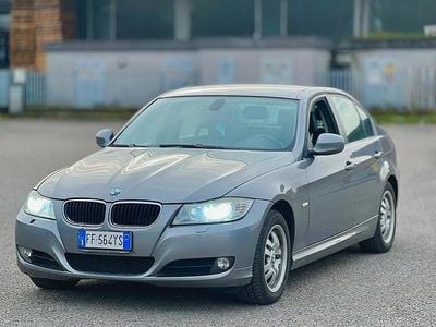 Usata BMW 320 M Sport 177 CV (130 kW) 2009 Grigio Berlina