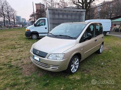 Usata Fiat Multipla Emotion 103 CV (75 kW) 2010 Giallo Monovolume
