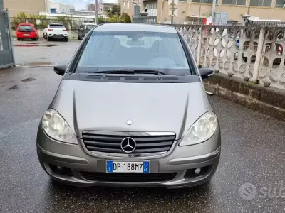 Käytetty Mercedes A150