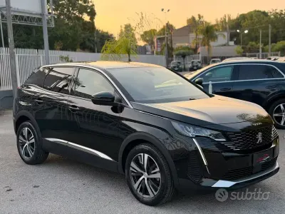 Usata Peugeot 3008 Allure 131 CV (96 kW) 2023 Nero SUV