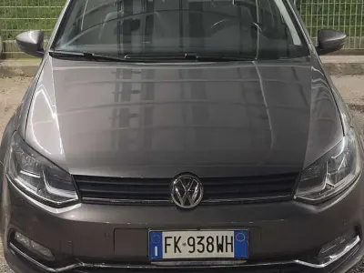 Usata VW Polo Highline 90 CV (66 kW) 2017 Grigio Berlina