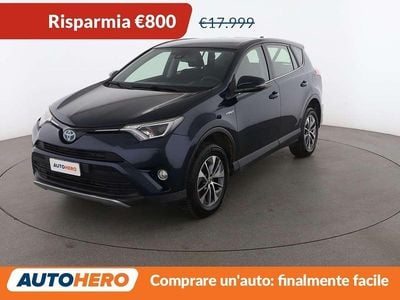 Usata Toyota RAV4 Hybrid Active 155 CV (114 kW) 2017 Blu SUV