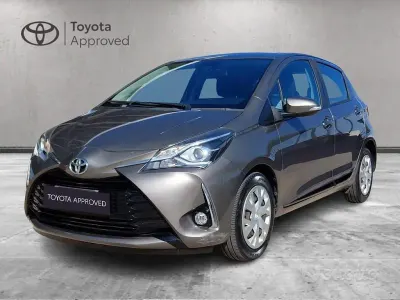 Usata Toyota Yaris Active 69 CV (50 kW) 2018 Platinum met Utilitaria
