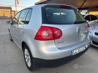 Usata VW Golf IV 105 CV (77 kW) 2006 Grigio Berlina