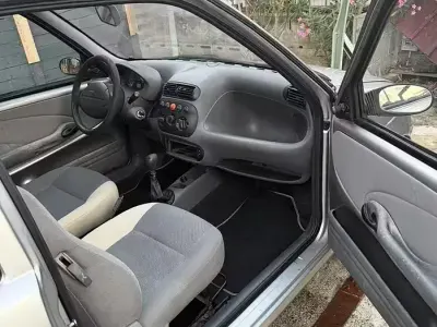 Usata Fiat 600 54 CV (39 kW) 2002 Berlina