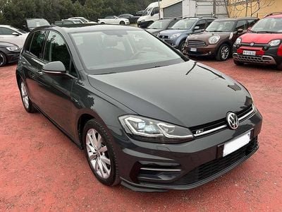 Usata VW Golf VII R-line 150 CV (110 kW) 2019 Grigio nardò Berlina