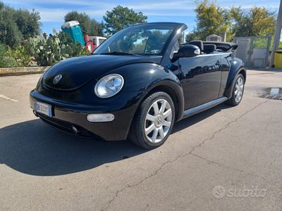 usata VW Beetle 1.9 TDI 105CV Cabrio