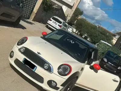 Usata Mini Cooper 120 CV (88 kW) 2009 Utilitaria