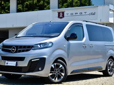 Usata Opel Zafira Life Business 120 CV (88 kW) 2021 Grigio Monovolume