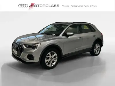 Usata Audi Q3 Advanced Plus 150 CV (110 kW) 2022 Argento floret metallizzato SUV