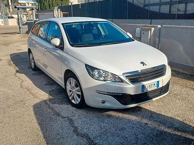 Bianco Usata 2017 Peugeot 308 SW Business-Line Station wagon | 7000 € (Buon prezzo)