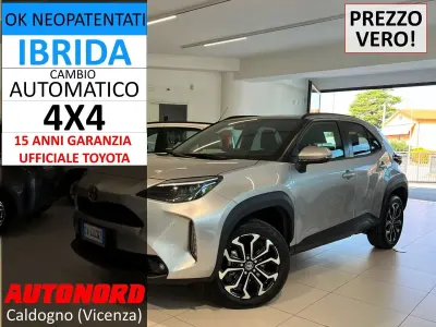 Usata Toyota Yaris Cross Trend 92 CV (67 kW) 2024 Grigio SUV