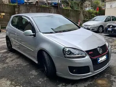 Usata VW Golf V GTI 200 CV (147 kW) 2007 Berlina