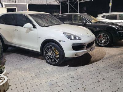 usata Porsche Cayenne 3.0d strafull