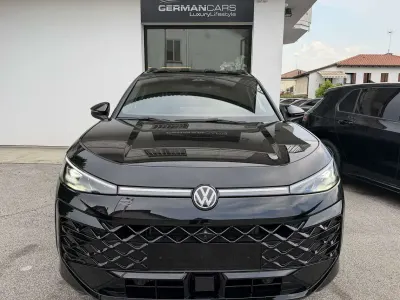 Usata VW T-Roc R-line 150 CV (110 kW) 2026 Nero SUV